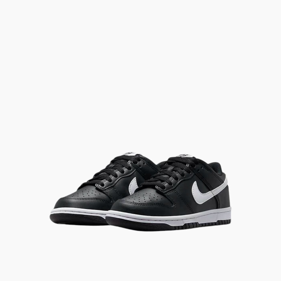 Nike Dunk Low Sneakers