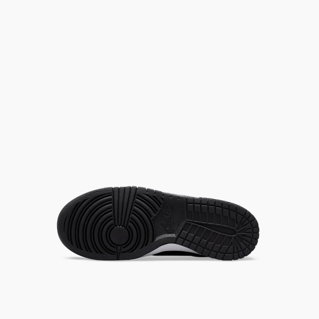 Nike Dunk Low Sneakers