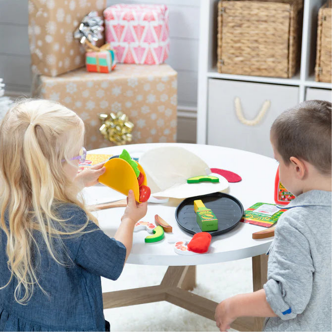 Melissa &amp; Doug Fill &amp; Fold Taco &amp; Tortilla Set