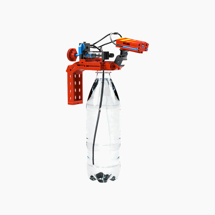 Firefighter toy with extinguishing function