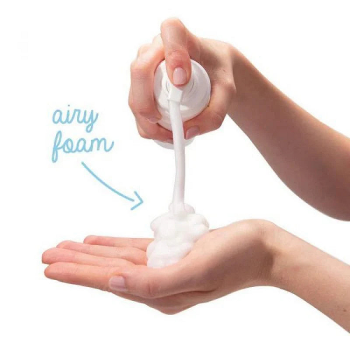 Mustela foam shampoo for newborns, fragrance-free