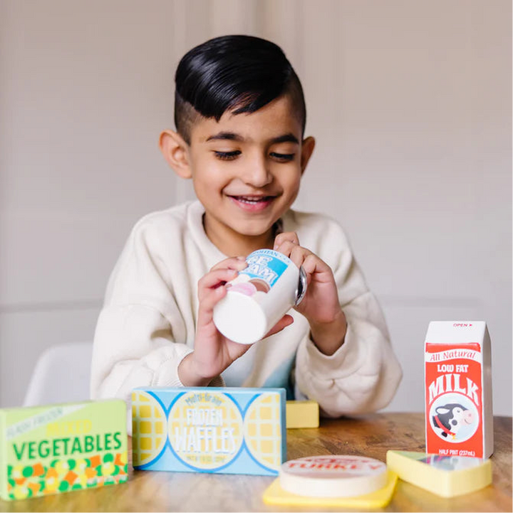 Melissa &amp; Doug Fridge Food Set