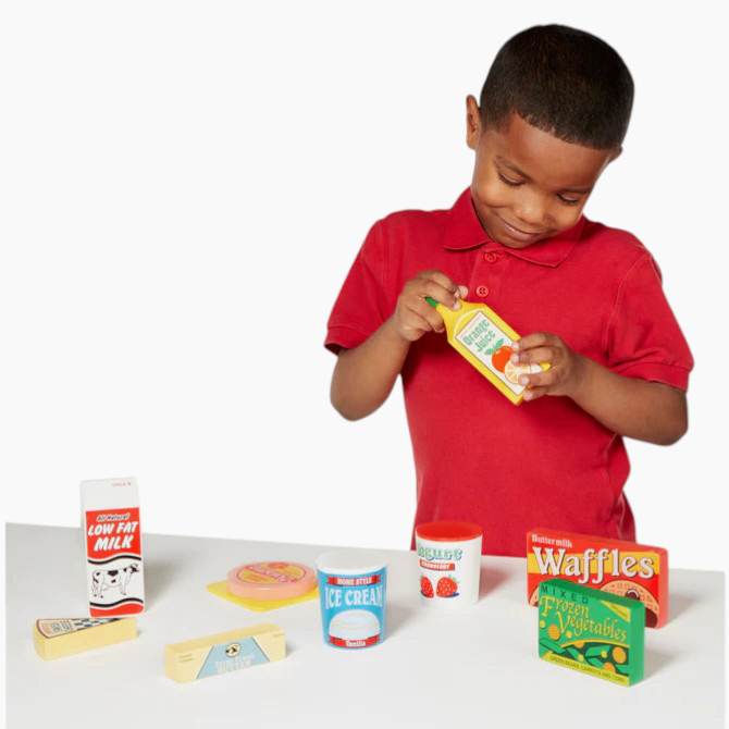 Melissa &amp; Doug Fridge Food Set