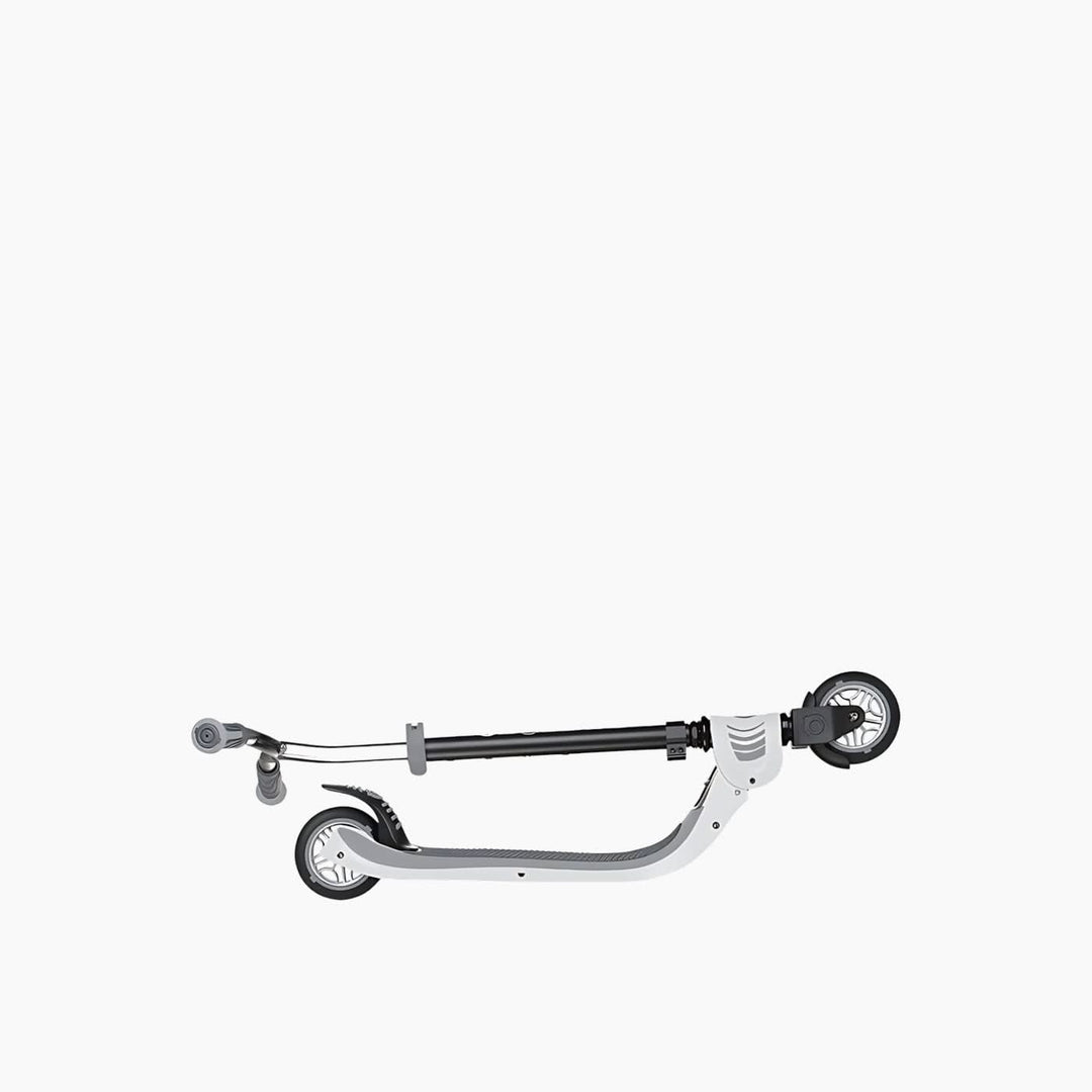 Globber Flow 125 Foldable Scooter