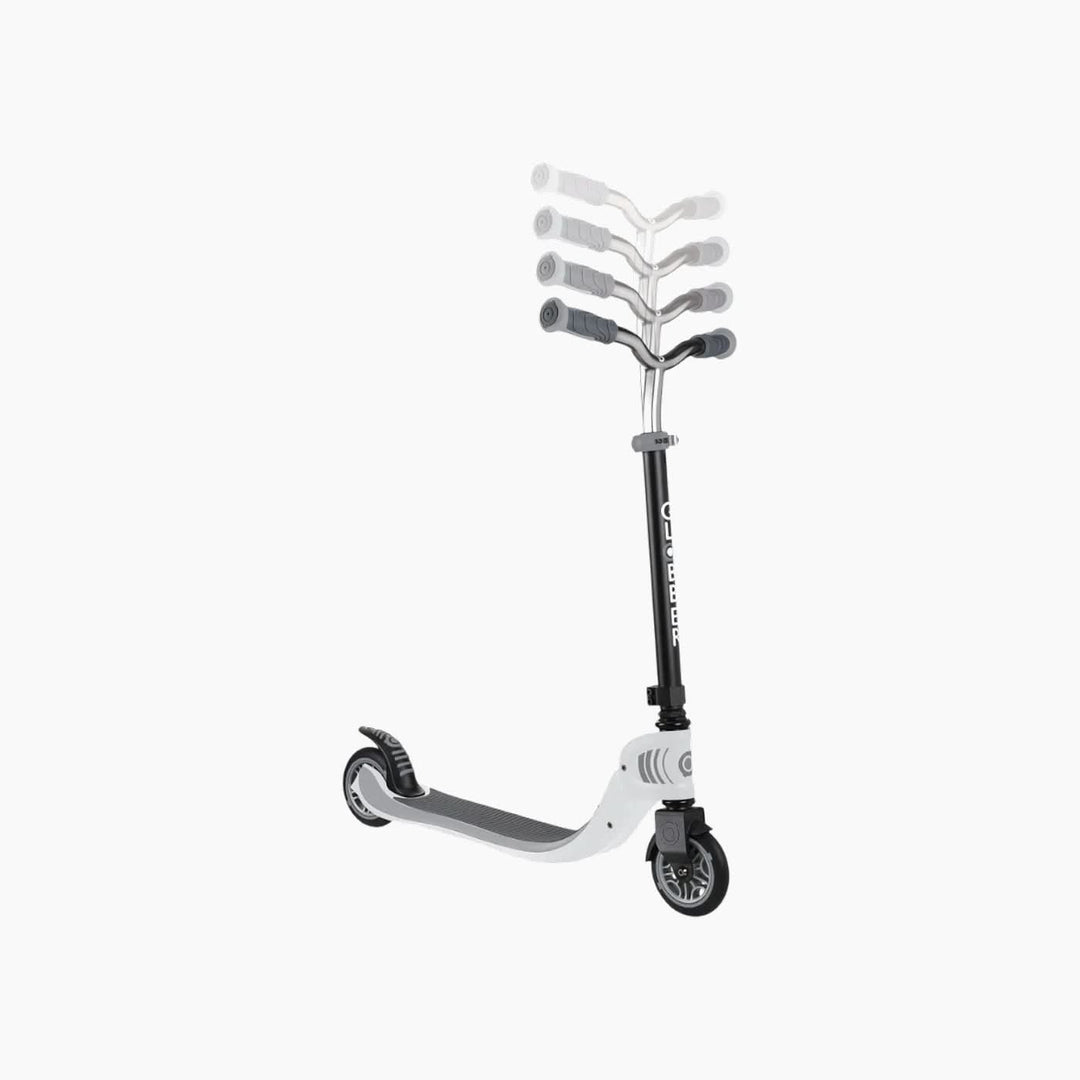 Globber Flow 125 Foldable Scooter