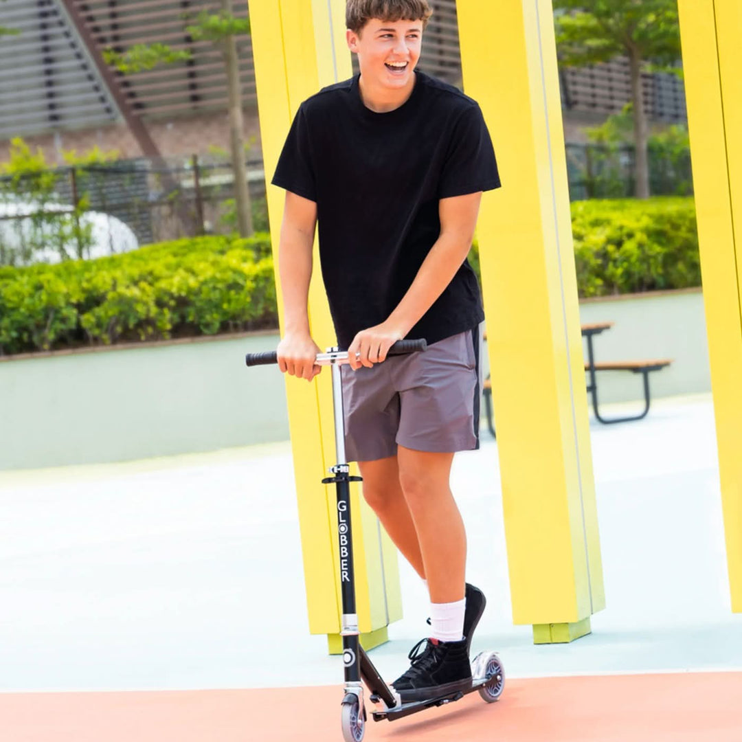 Globber Flow Element Lights Kick Scooter