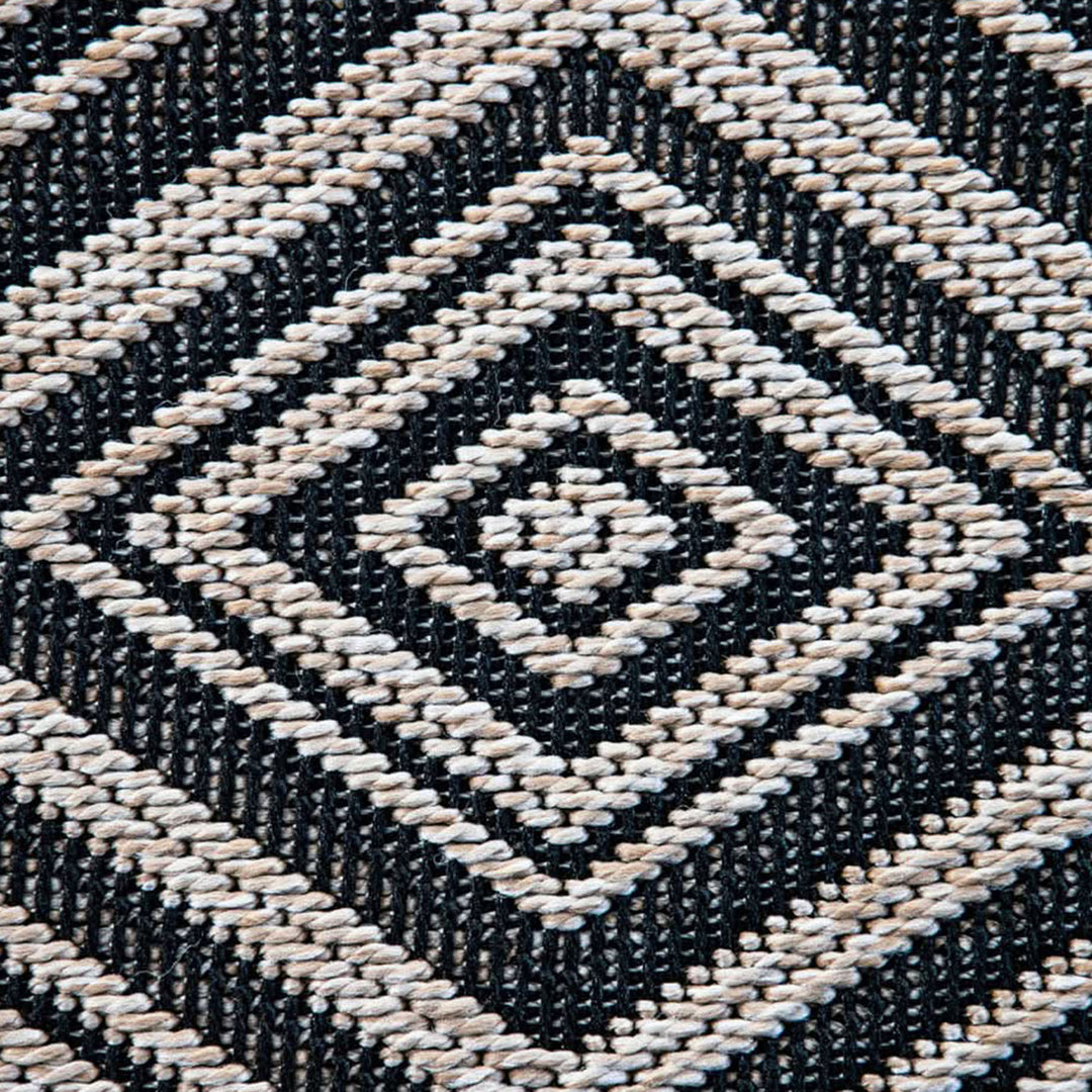Grace Geometric Diamond Rug