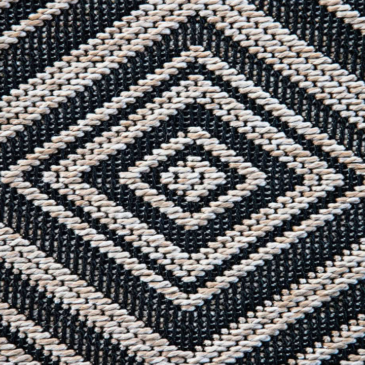 Grace Geometric Diamond Rug