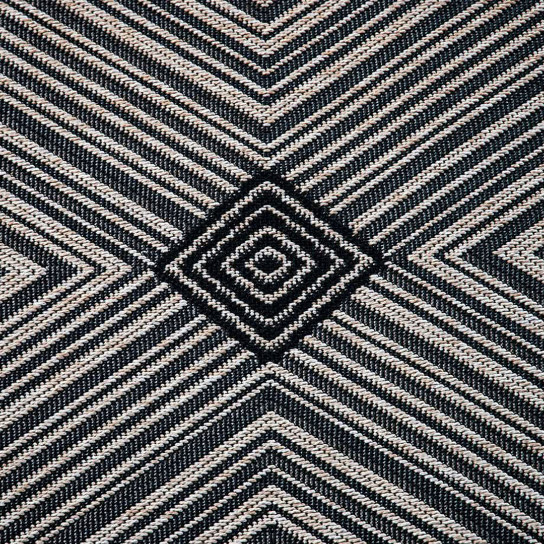 Grace Geometric Diamond Rug