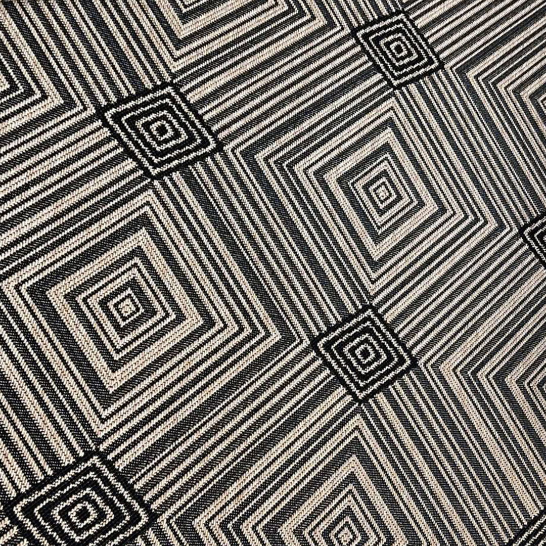Grace Geometric Diamond Rug