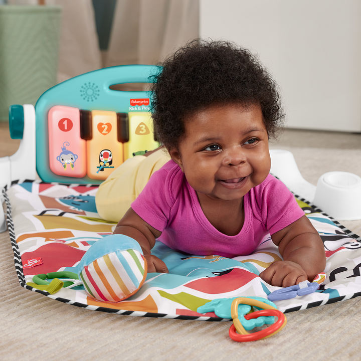 Mattel Glow &amp; Grow Kick &amp; Play Piano Gym