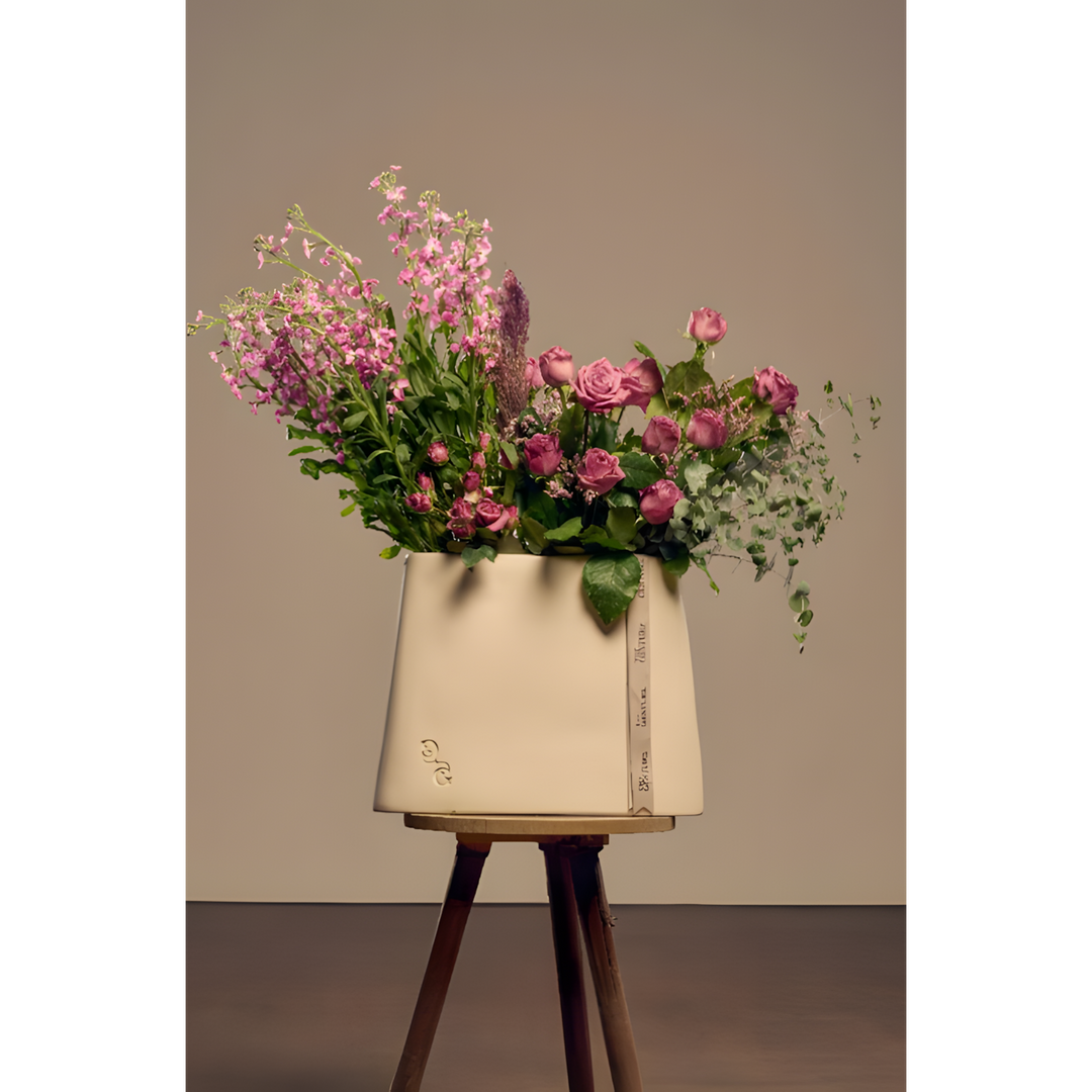 The Gesture Handmade Ceramic Vase Arrangment