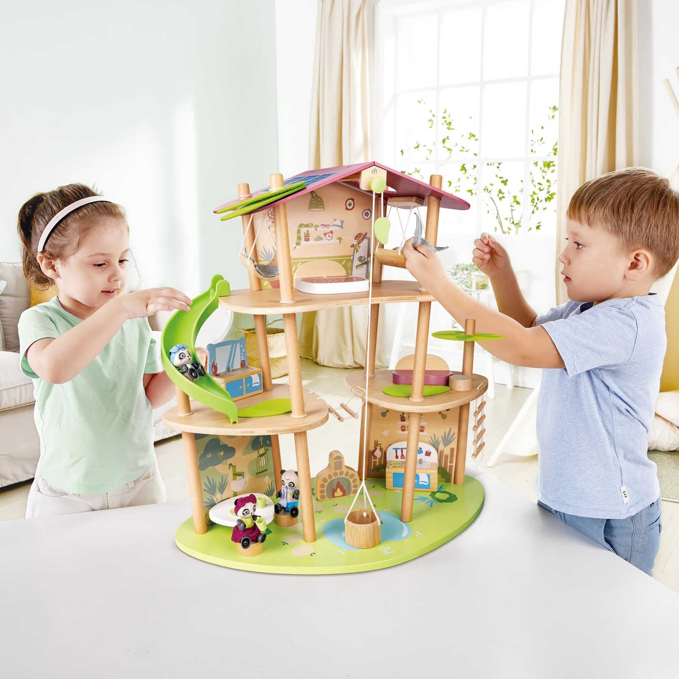 Hape Pandas’ Bamboo House Playhouse Hape Pandas’ Bamboo House Playhouse