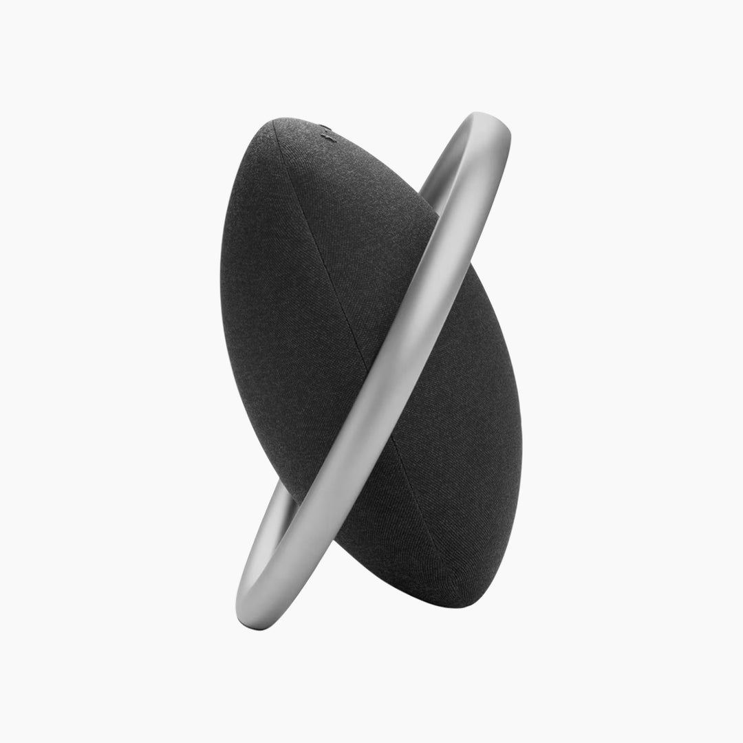HarmanKardonOnyxStudio8PortableBluetoothSpeaker-PremiumStereoSoundONYX-STUDIO8-Black_3_formatted - HUNA