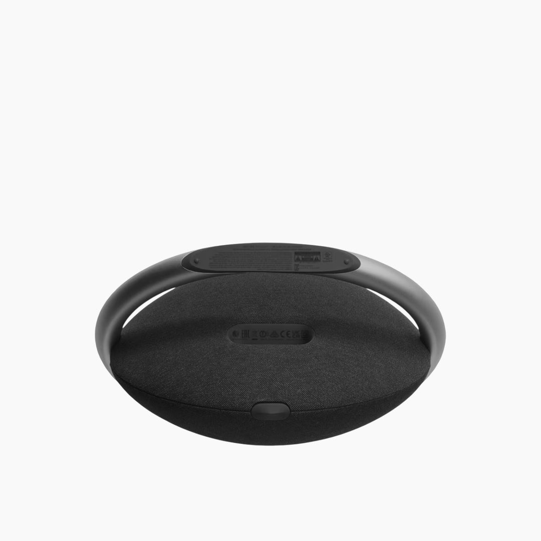 HarmanKardonOnyxStudio8PortableBluetoothSpeaker-PremiumStereoSoundONYX-STUDIO8-Black_6_formatted - HUNA