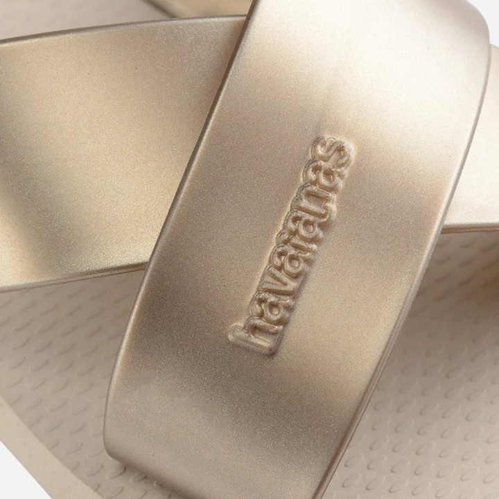 Havaianas Aqua Metal Flip Flops - Beige