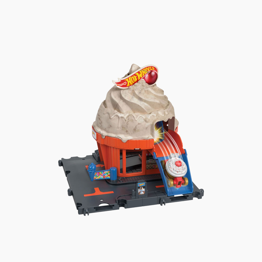 Hot Wheels City Downtown Ice Cream Swirl Track Set
