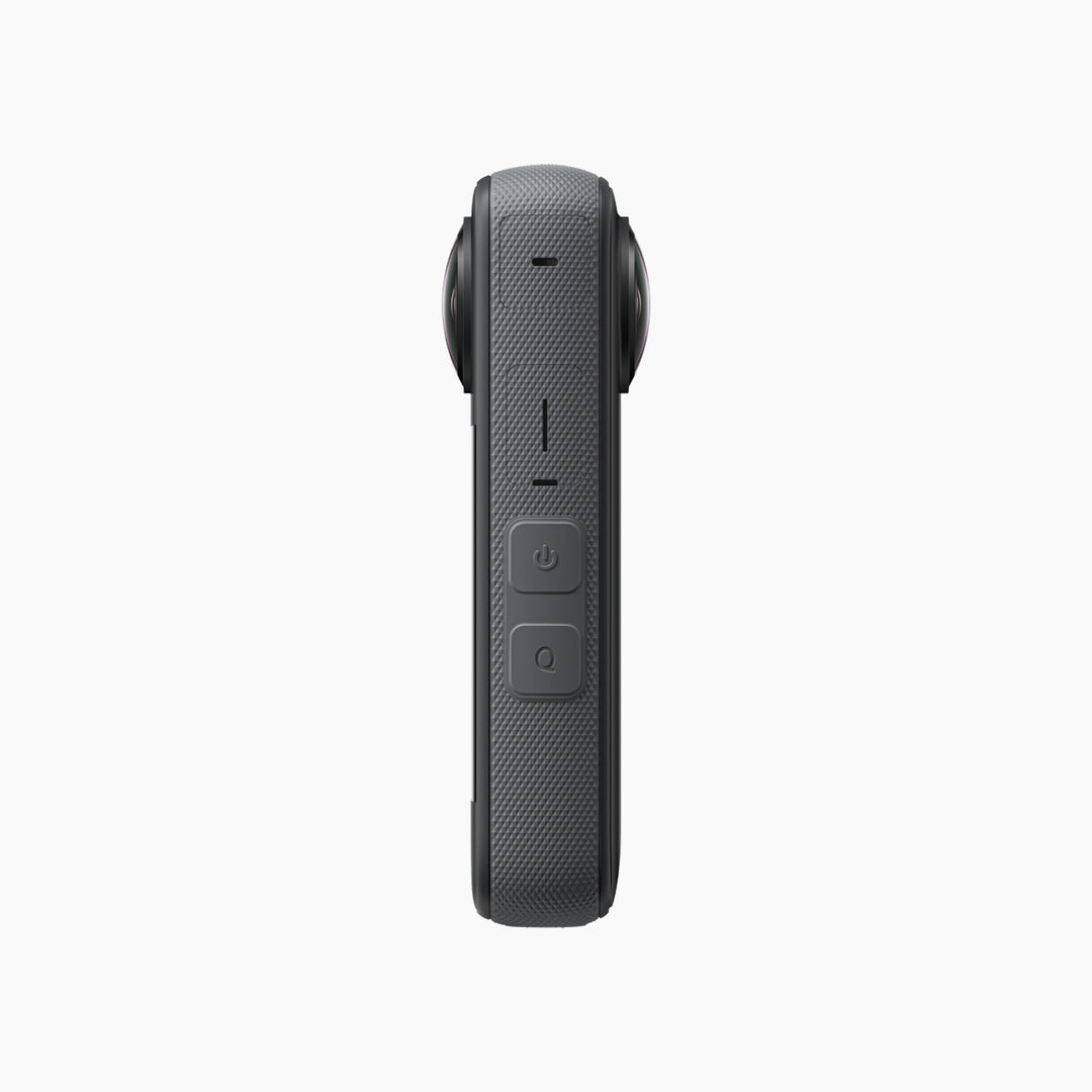 Insta360 X3 360° camera with 1/2" sensor and large touchscreen