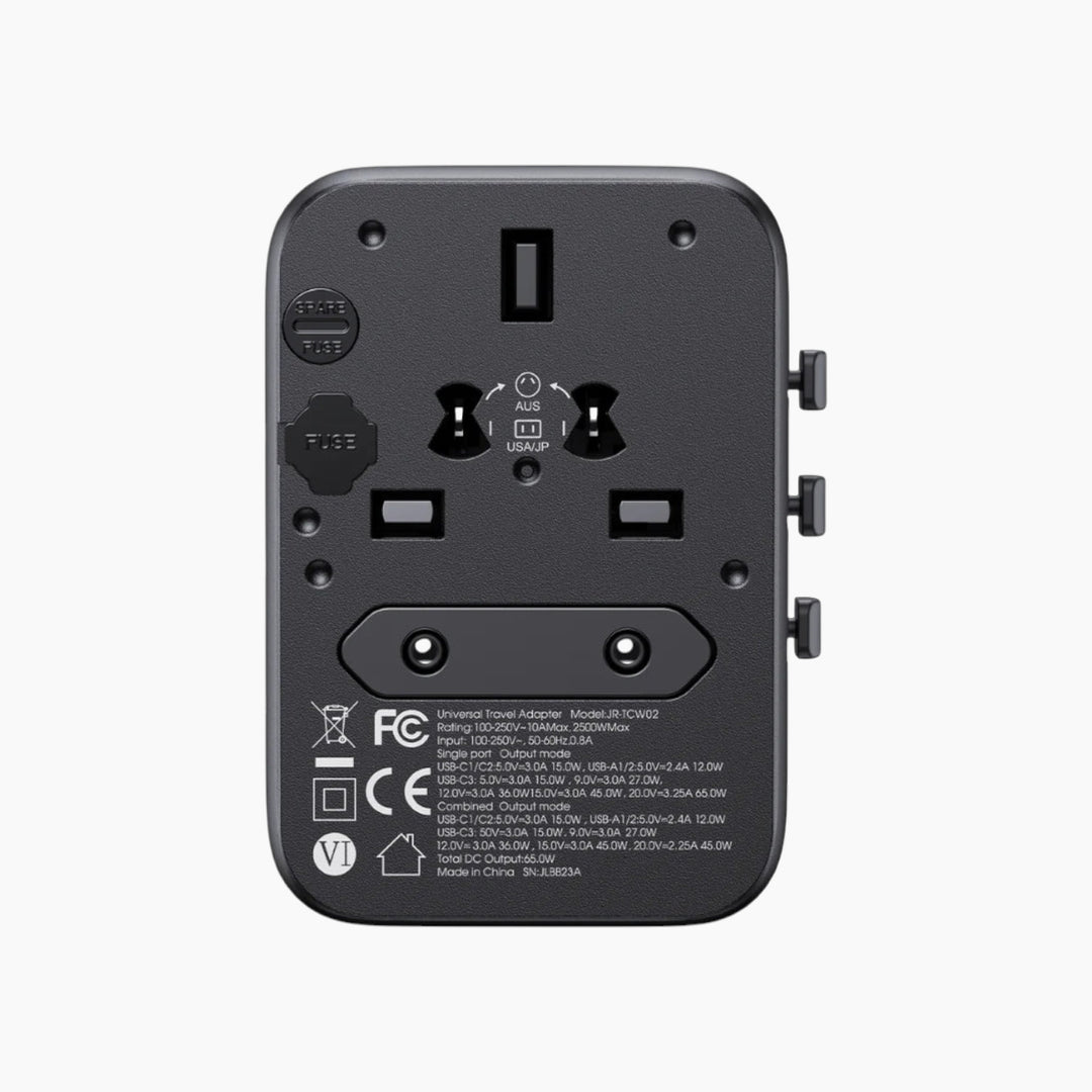JOYROOM JR-TCW02 65W universal travel adapter
