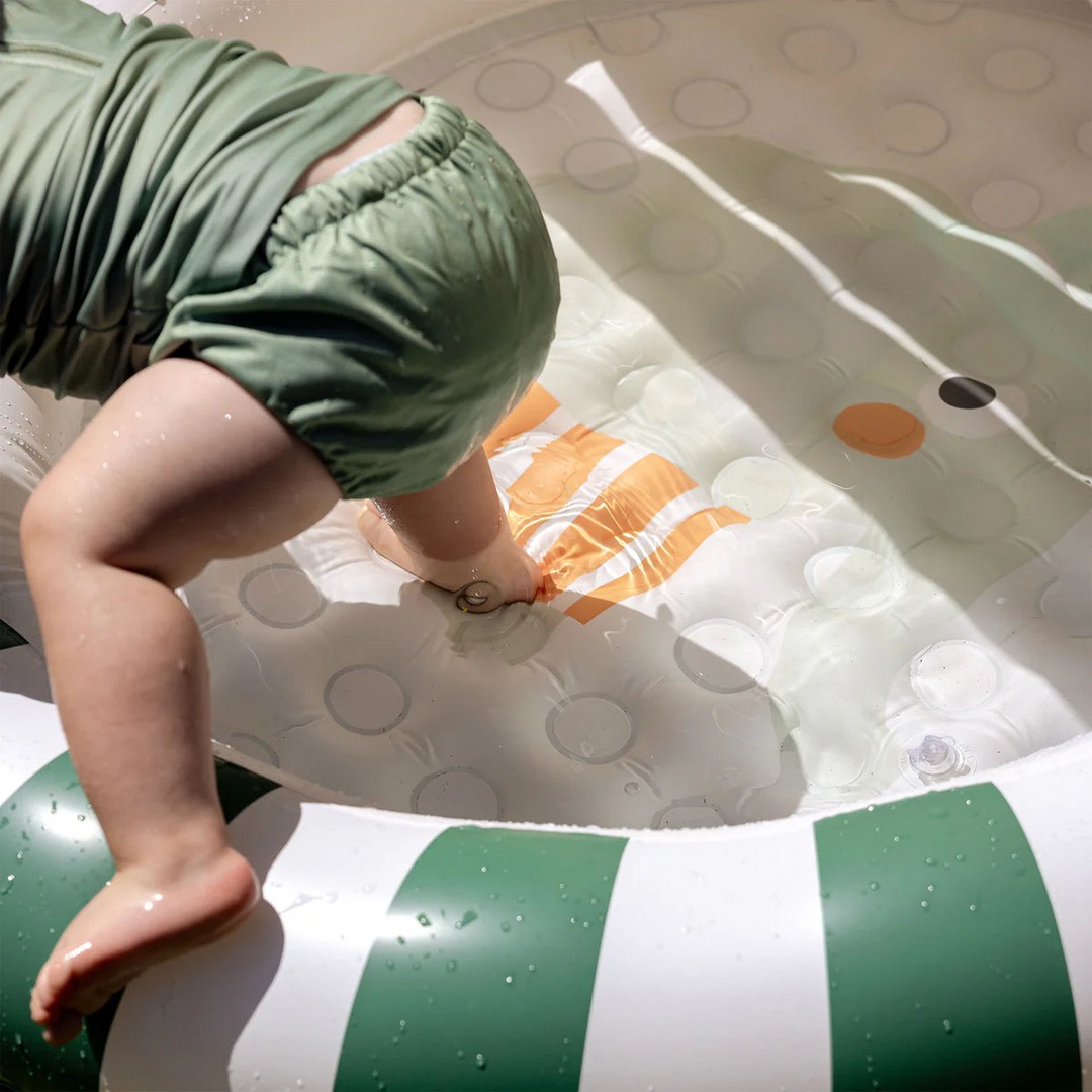 SunnyLife Eli the Elephant inflatable kiddie pool