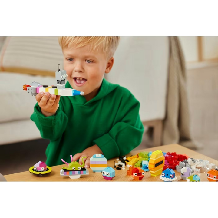 LEGO Creative Space Planets- 450pcs