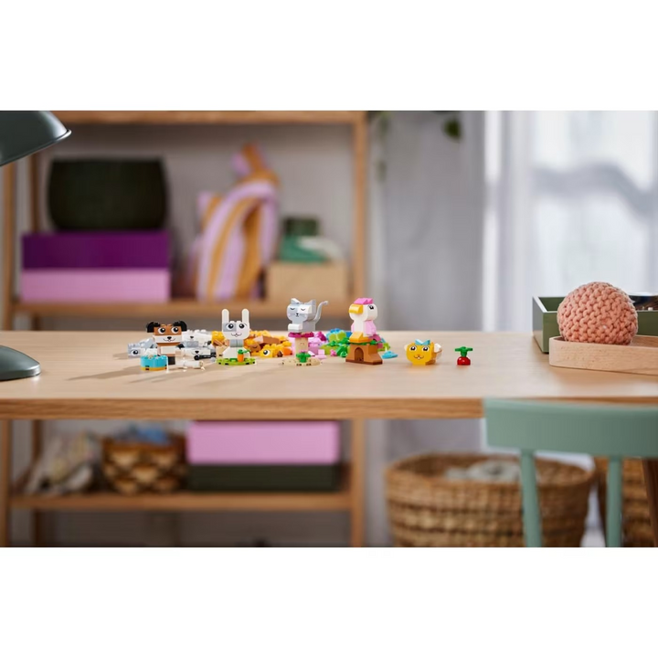 LEGO Creative Pets- 450pcs