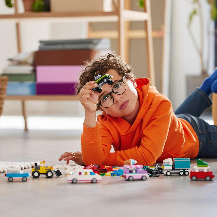 LEGO Creative Vehicles- 900pcs
