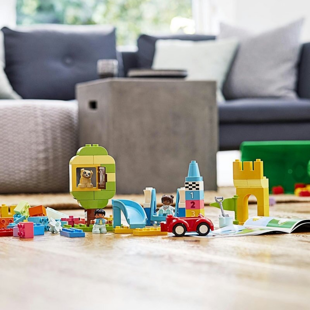LEGO Deluxe Brick Box- 85pcs