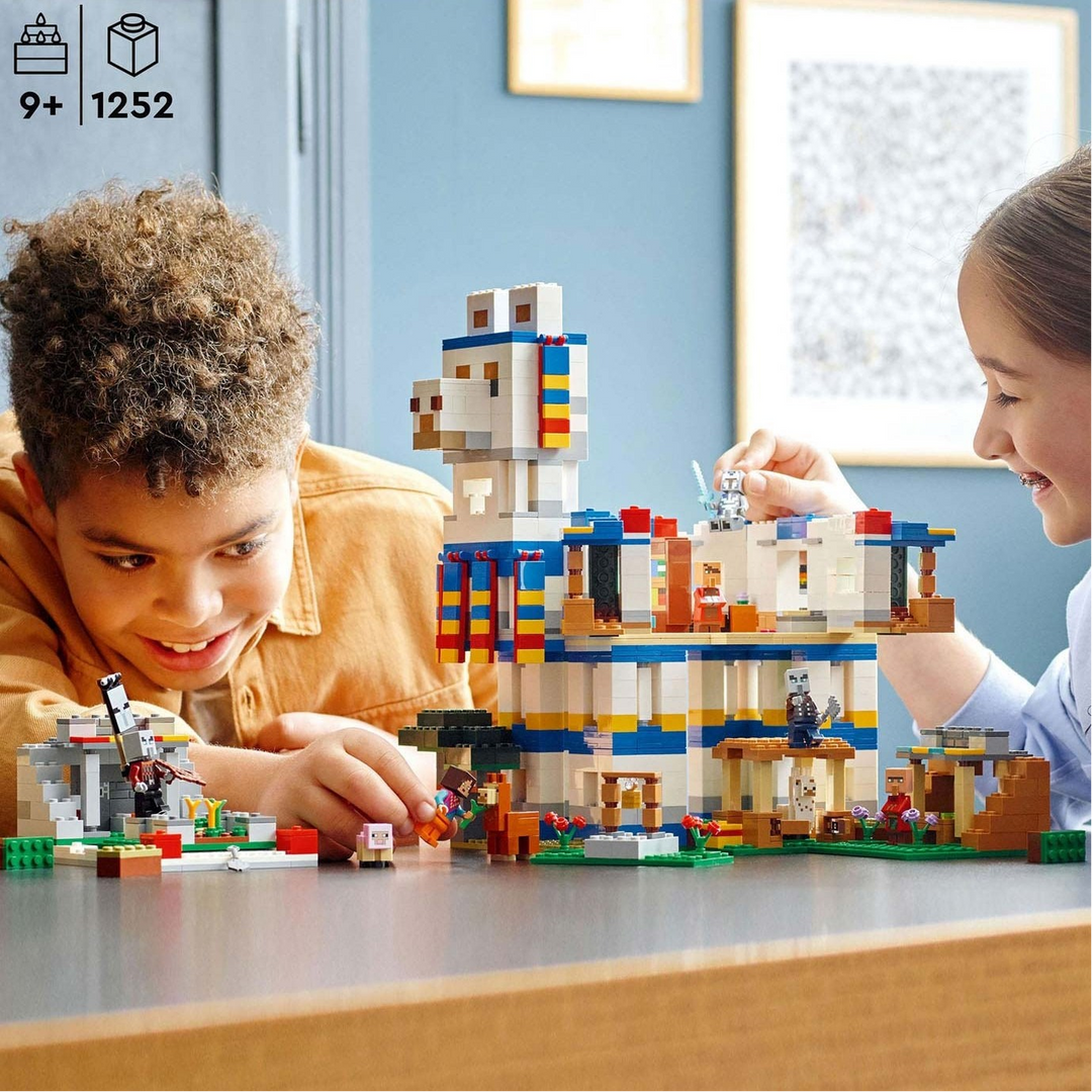 LEGO Minecraft The Llama Village