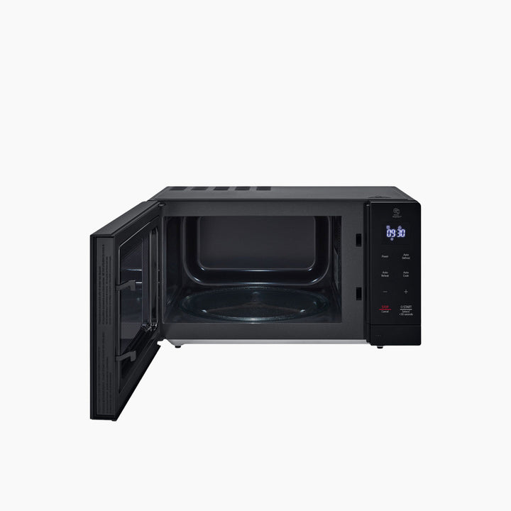 LG NeoChef Microwave 30L