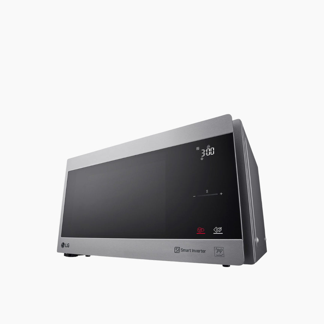 LG NeoChef Microwave 42L Smart Inverter