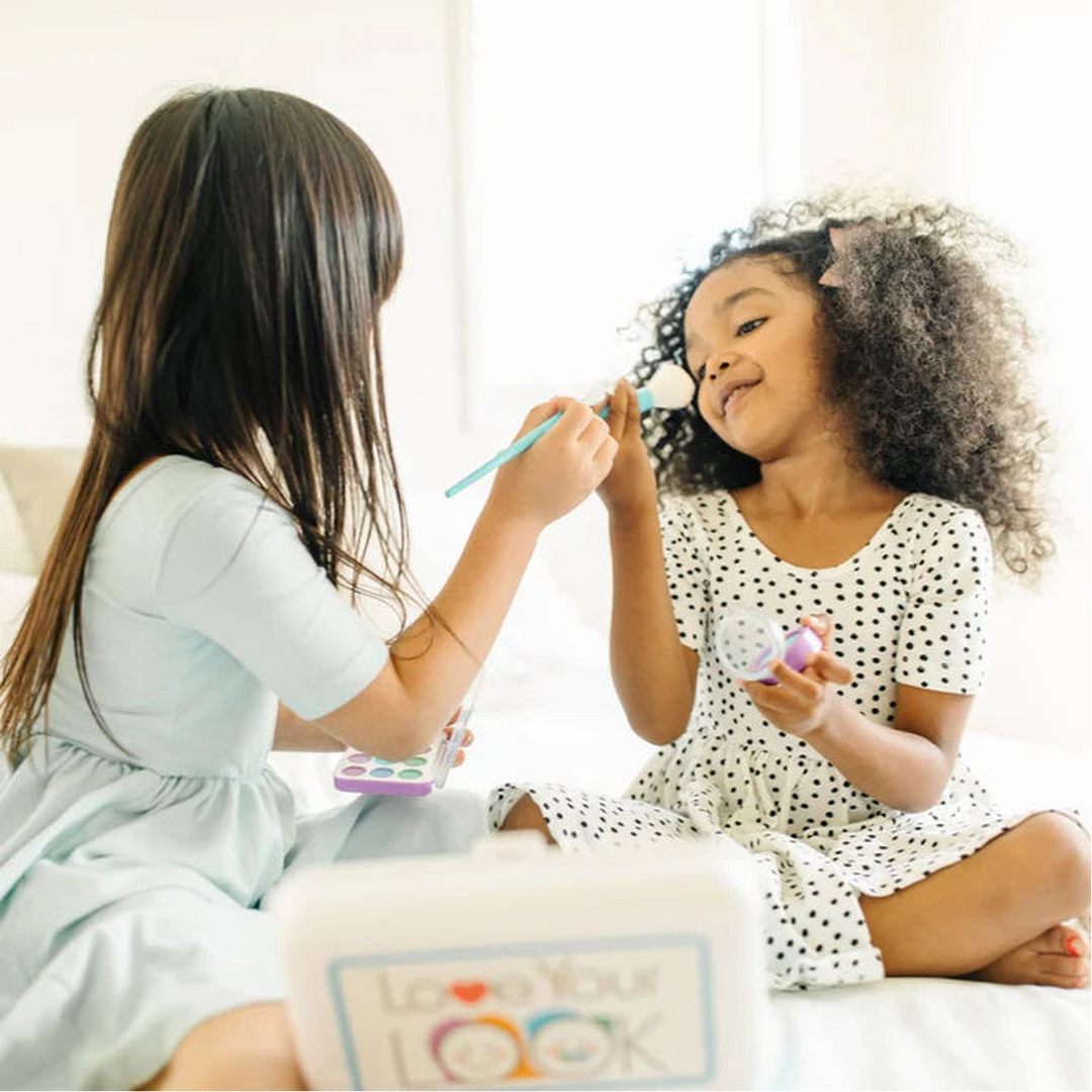 Melissa &amp; Doug LOve Your Look - Makeup Kit Play Set