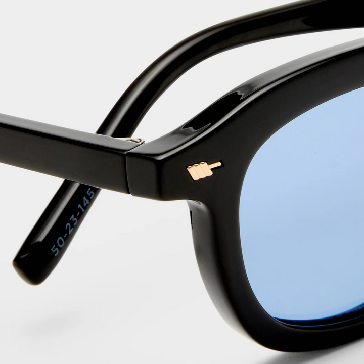 Le Specs Heart Throb Black Uni-Sex Round Sunglasses - HUNA
