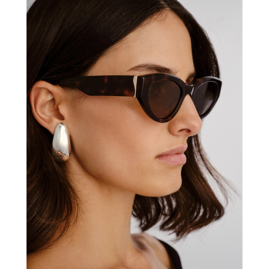 Luv Lou The Poppy Tort Female Cat-Eye Sunglasses