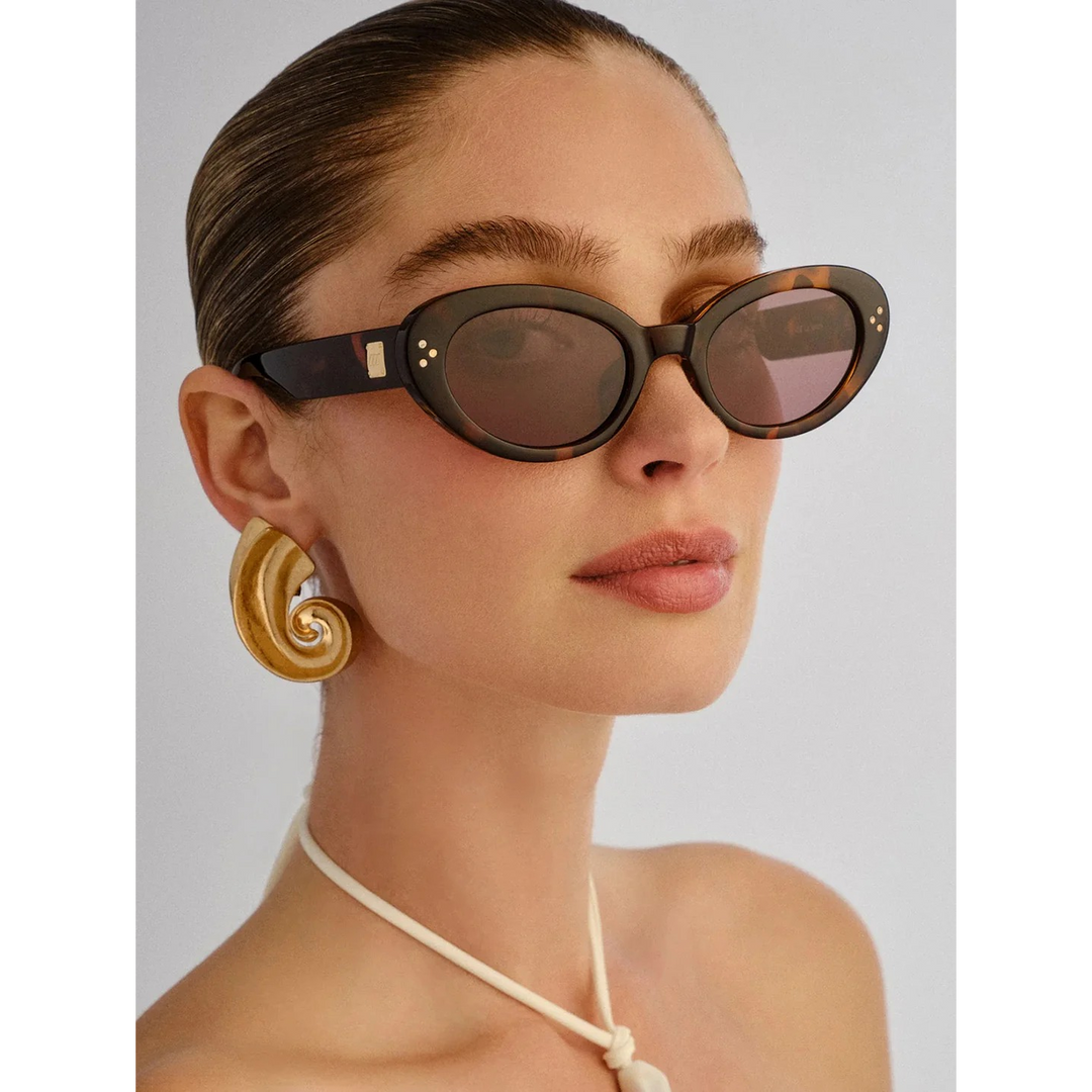 LWF2652310_framed - HUNA