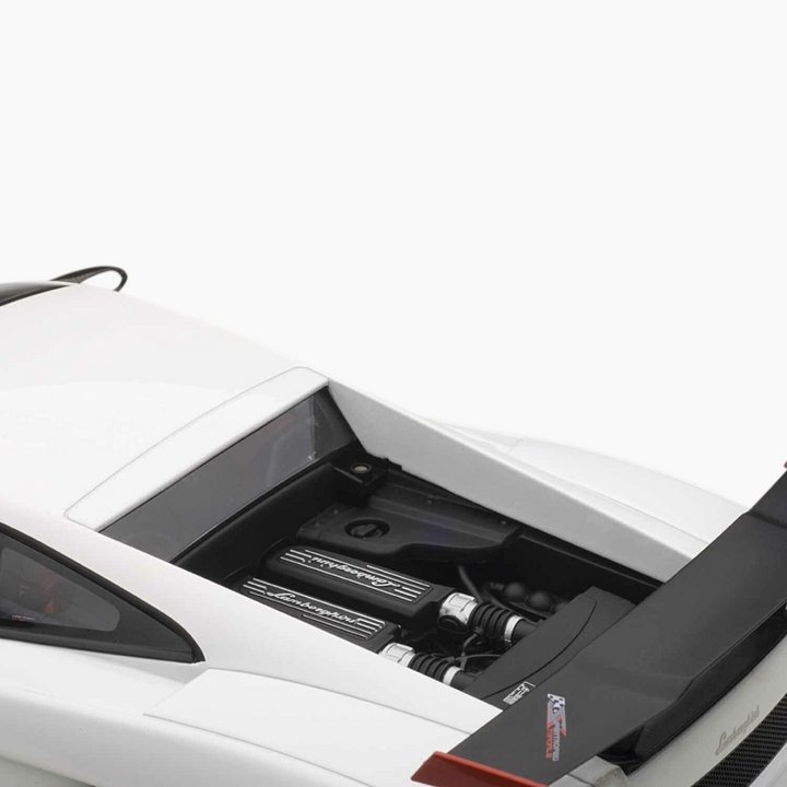 AUTOart Lamborghini Gallardo LP570-4 Super Trofeo Stradale White 1:18 Scale Model Car