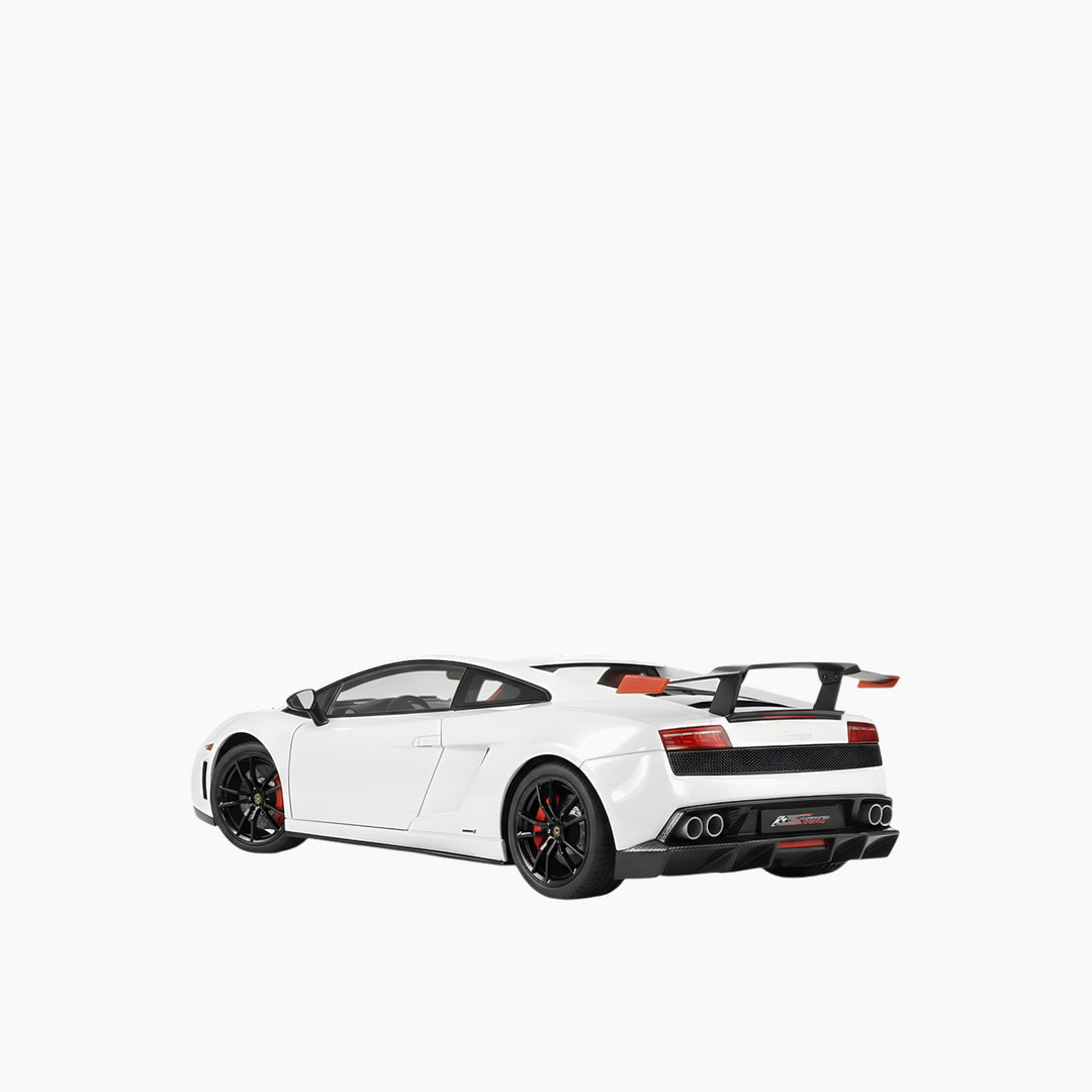 AUTOart Lamborghini Gallardo LP570-4 Super Trofeo Stradale White 1:18 Scale Model Car