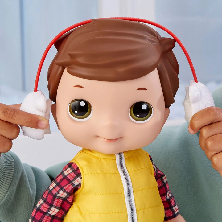Little Tikes Snow Day Tommy Action Figure - HUNA