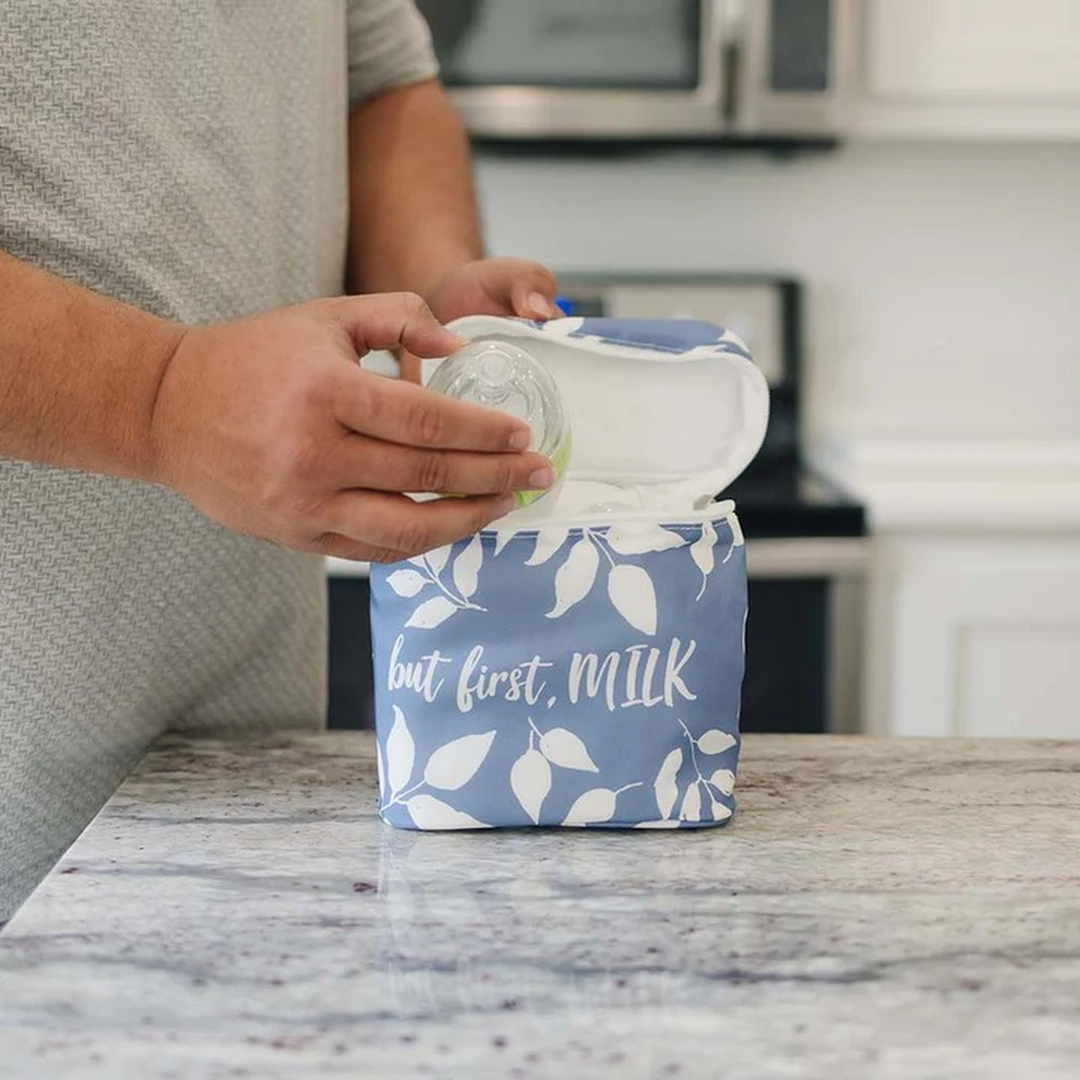 Bebe Au Lait Liquid Gold Insulated Bottle Bag