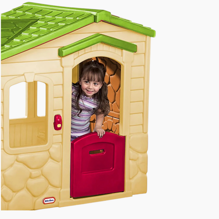 Little Tikes Picnic on The Patio Playhouse