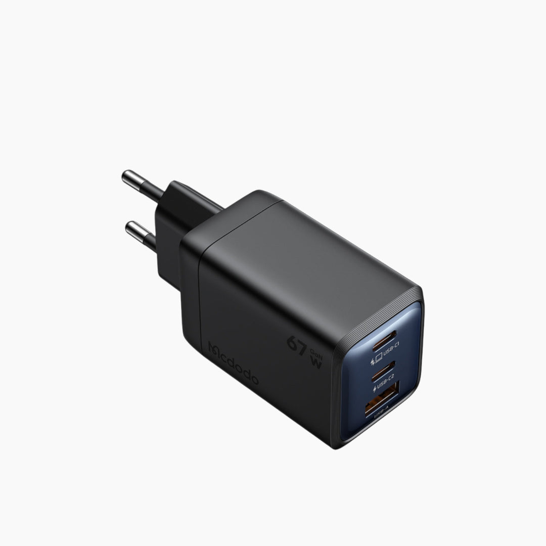 MCDODO 67W Mini GaN charger with 3 ports