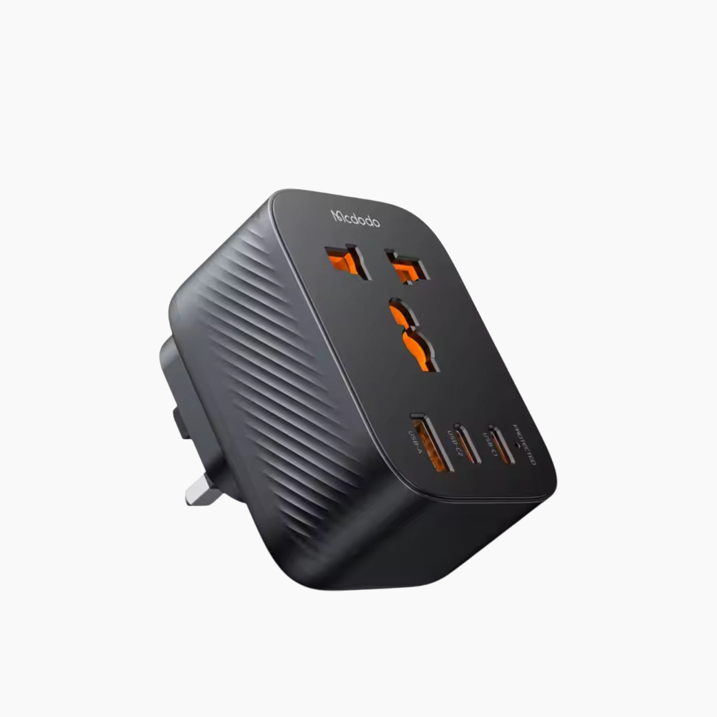 MCDODO Universal Travel Adapter with 4 outputs and 20W charging