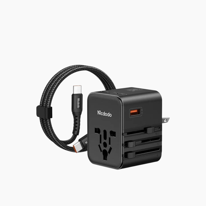 MCDODO CP-3260 25W travel adapter with 2 USB-C and 1 USB-A ports