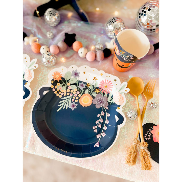 Ma Fete Halloween Cauldron Dinner Plates - Set of 8