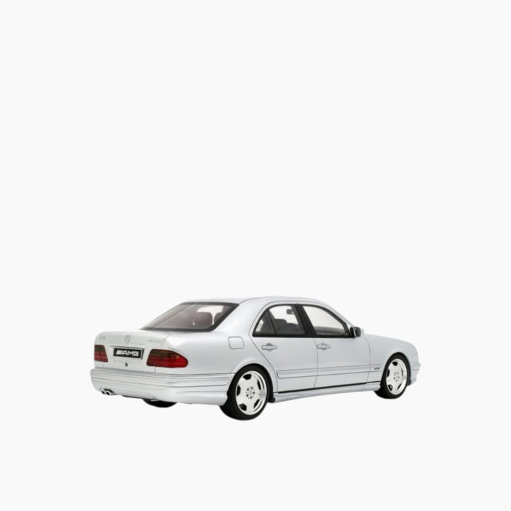OttoMobile Mercedes E55 AMG W210 Brilliant Silver 1:18 Scale Model Car