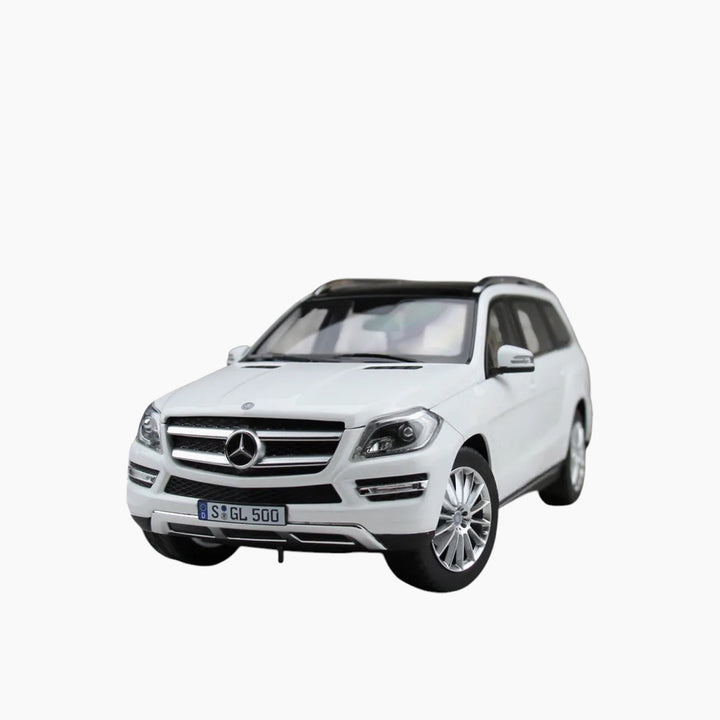 Norev Mercedes GL-Class White 1:18 Scale Model Car