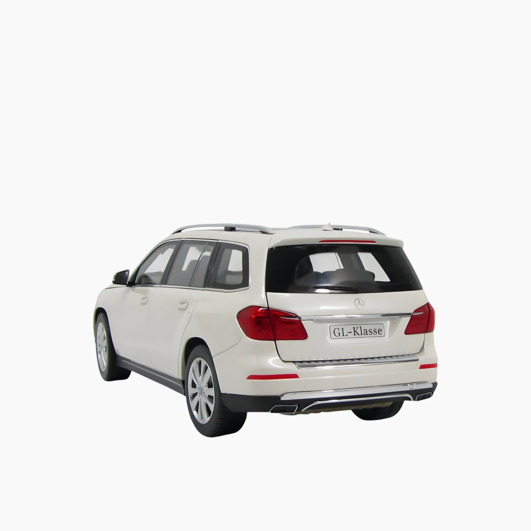 Norev Mercedes GL-Class White 1:18 Scale Model Car