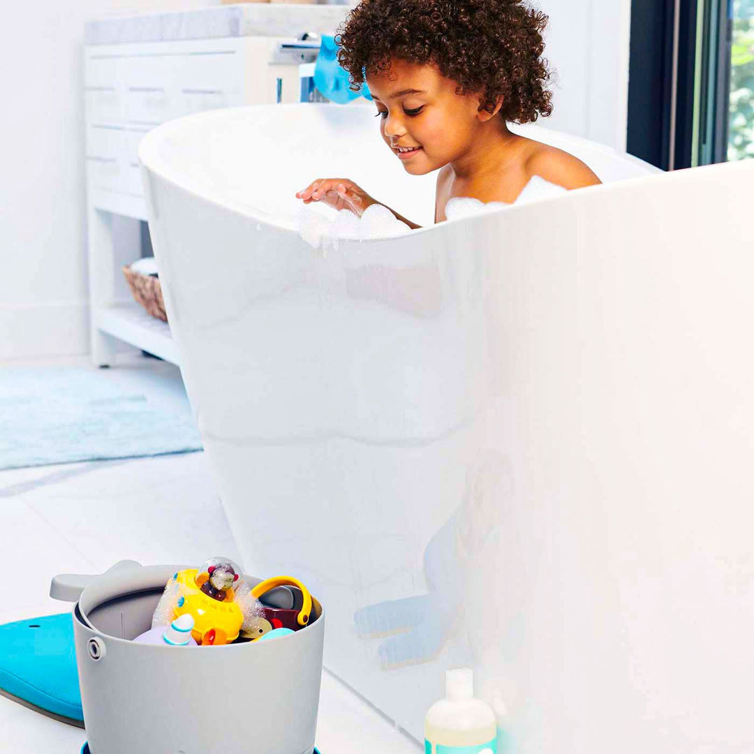 Skip Hop Moby Stowaway Bath Toy Bucket
