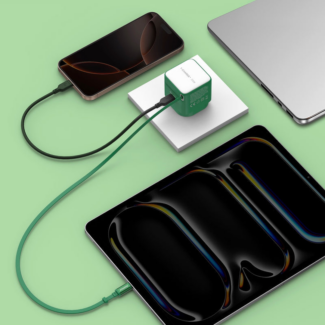 Momax 1-Charge GaN 35W Charger (Built-In Cable)