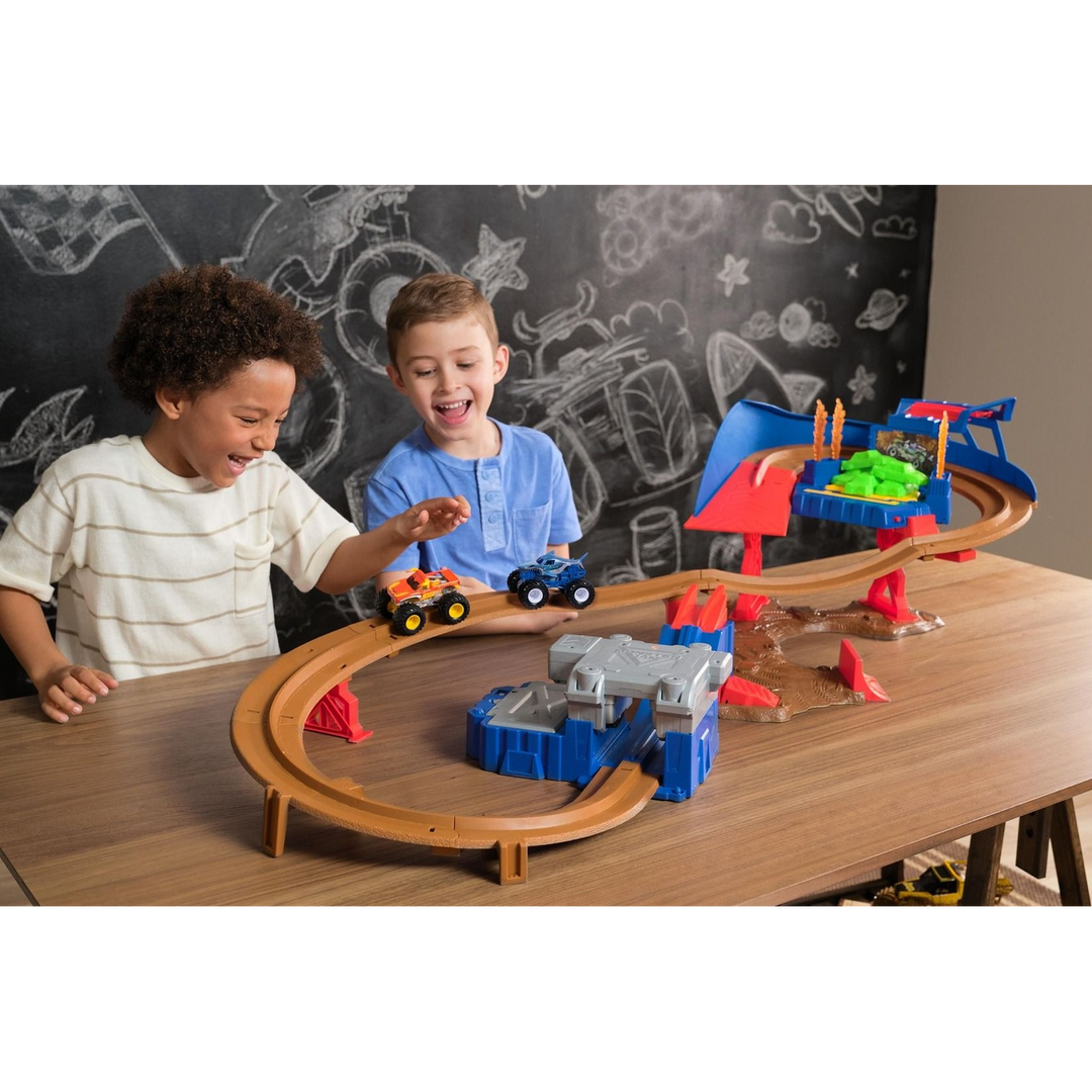 Spin Master Monster Jam 1:64 Supercharge Monster Truck Speedway Playset 76.2 X 9.5 X 35.8 Cm